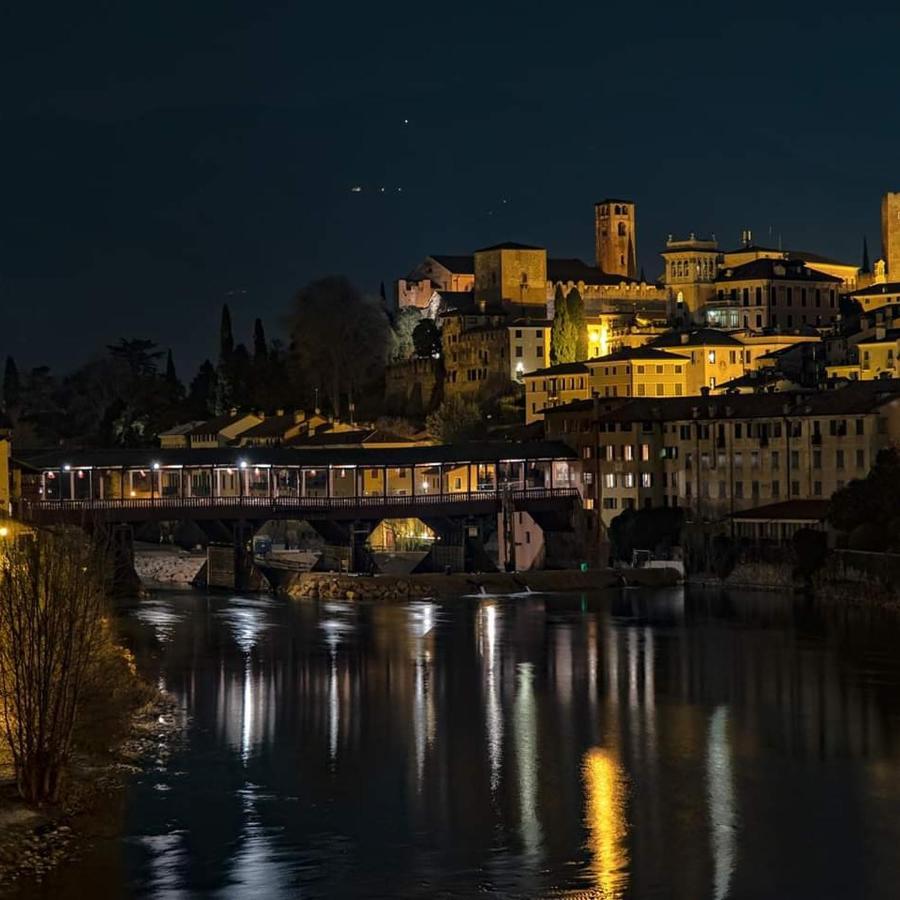 Palladio Bridge Penthouse Apartamento Bassano del Grappa Exterior foto